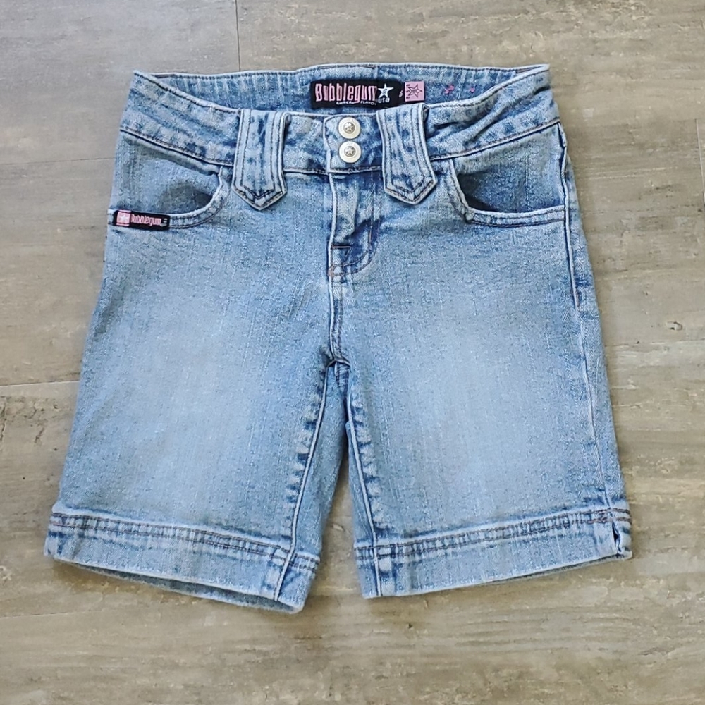 Bubblegum Denim Bermuda Shorts Embroidered Pockets